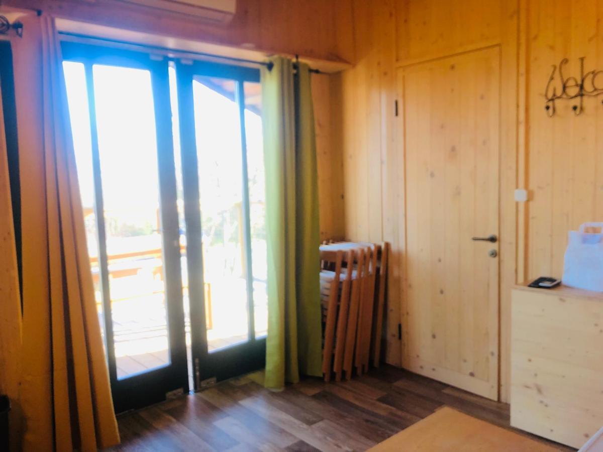 Lodges Du Camping Les 4 Saisons Grane Exteriör bild