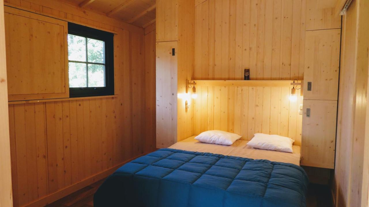 Lodges Du Camping Les 4 Saisons Grane Exteriör bild
