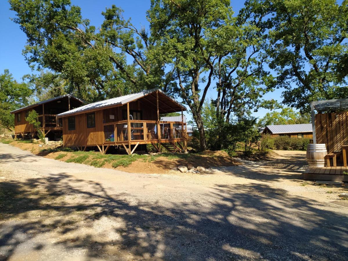 Lodges Du Camping Les 4 Saisons Grane Exteriör bild