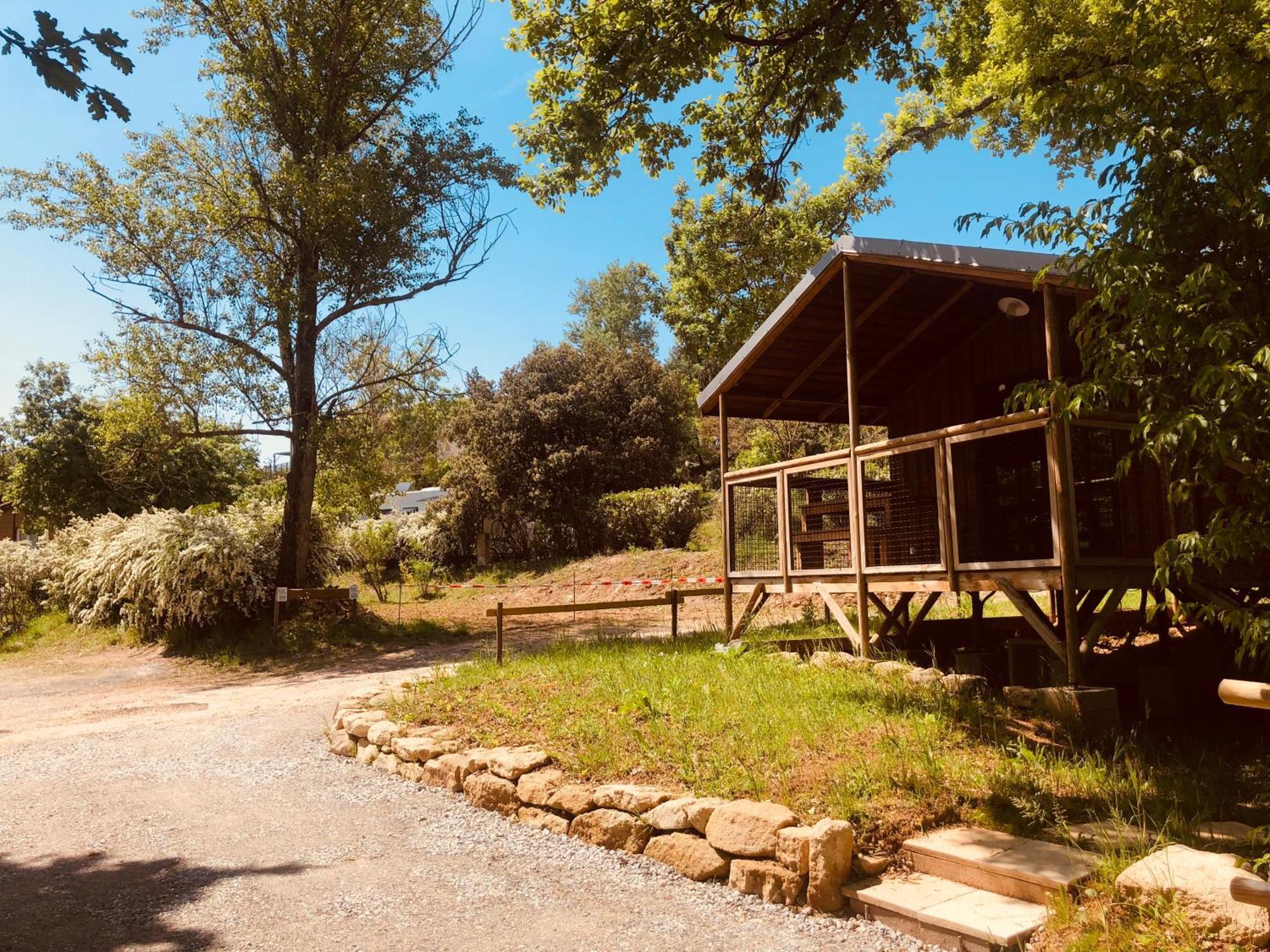 Lodges Du Camping Les 4 Saisons Grane Exteriör bild